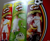 © Robert Rotifer Pringles-Werbung mit Peter Crouch